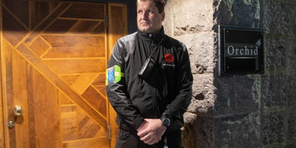 Granite Elite officer at a pub safeguarding the venue.